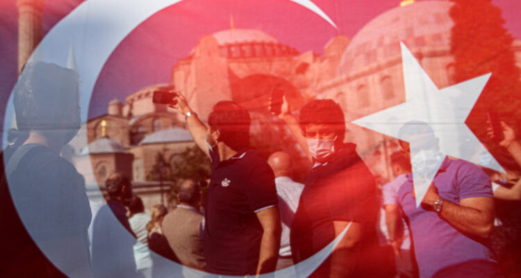 Turquía cambia su nombre a Türkiye en todos los idiomas para no ser traducida como “pavo” en inglés