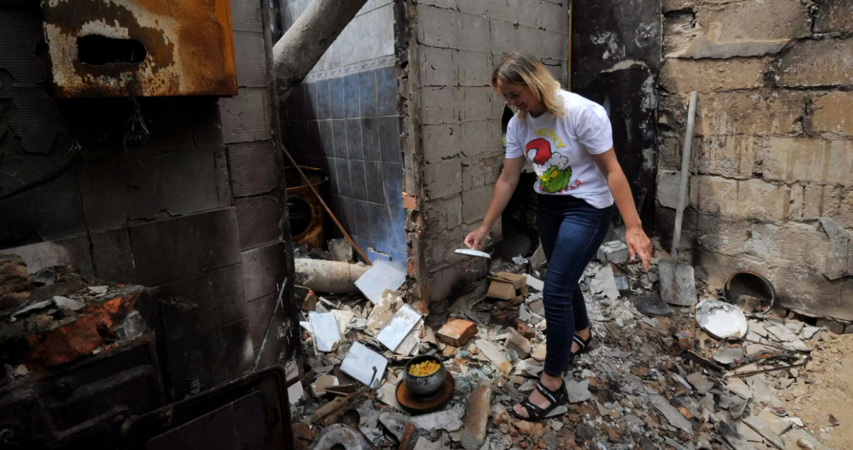 Ucrania denuncia bombardeos masivos de Rusia contra ciudad estratégica del Donbás