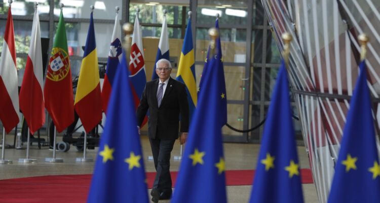 El alto representante para las Relaciones Exteriores de la Unión Europea, Josep Borrell, asiste a la cumbre.