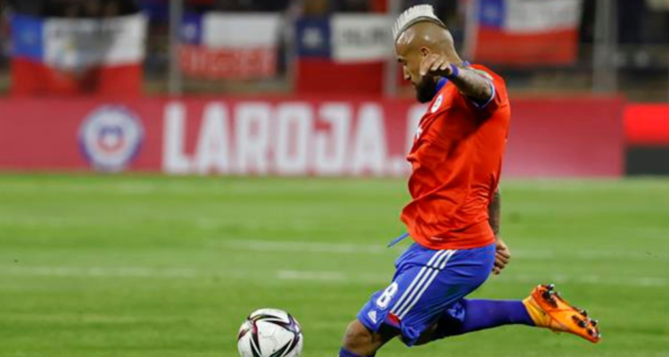 Battaglia sobre Arturo Vidal a Boca.