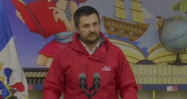 Alcalde Boric paja de venir