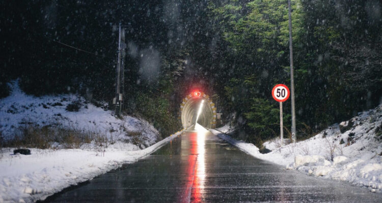 Aumenta número de personas aisladas en La Araucanía por sistema frontal