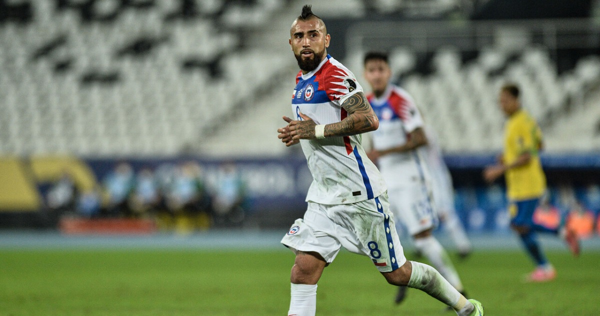 Flamengo quiere a otro chileno con Arturo Vidal.
