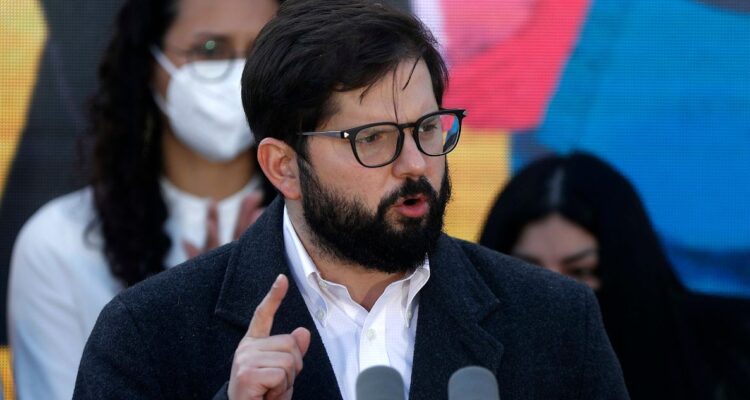 Boric mejorar Constitución