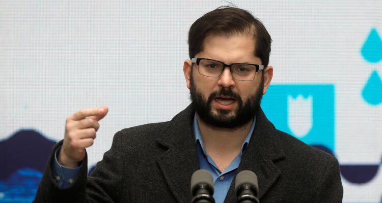 Boric reforma tributaria