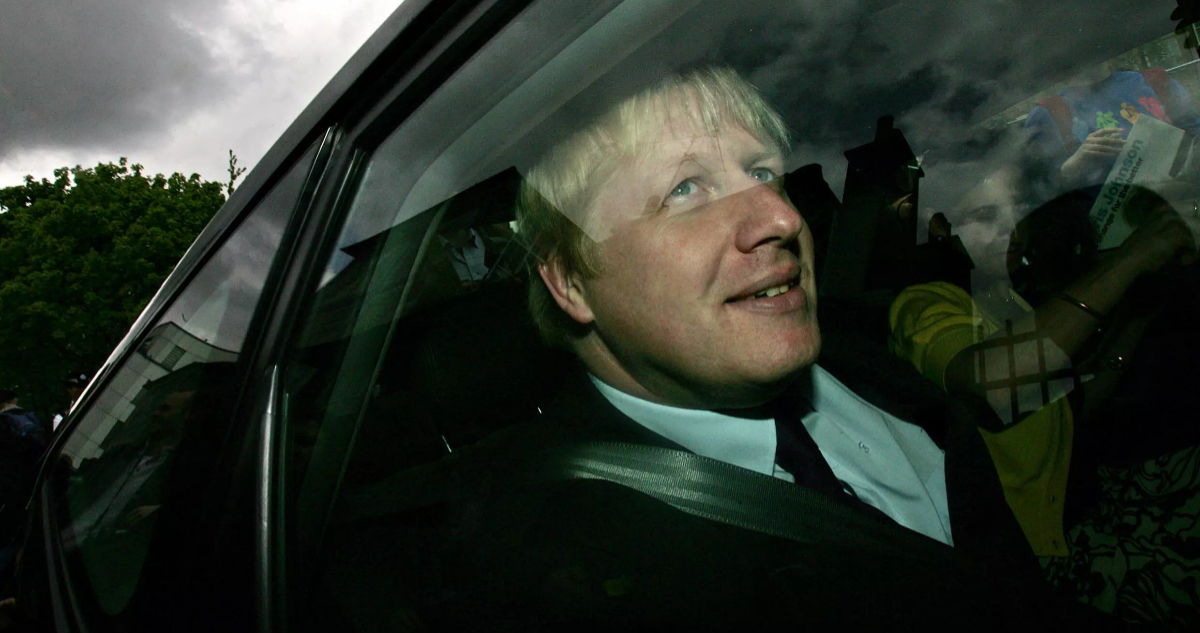 Boris Johnson: la controvertida carrera del tercer primer ministro británico en dimitir en 6 años
