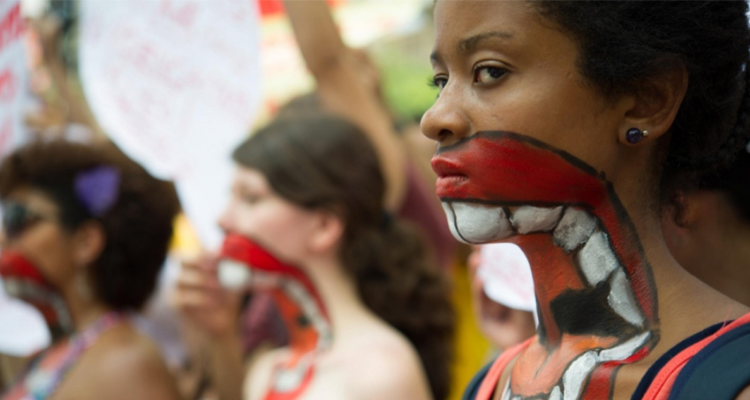 Protesta contra la violencia contra las mujeres en Brasil.