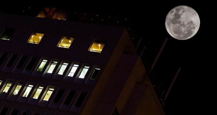 Calendario lunar de julio 2022