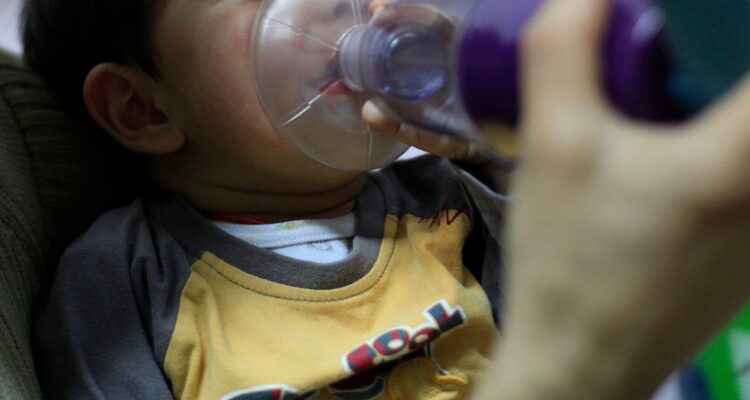 camas uci pediátricas