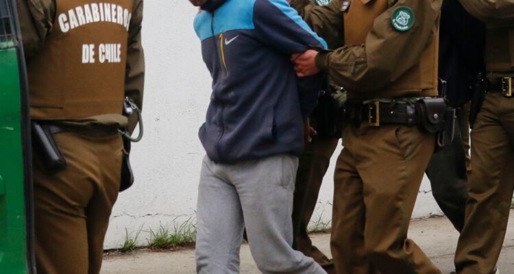 Carabineros detiene a líder de banda en Colina