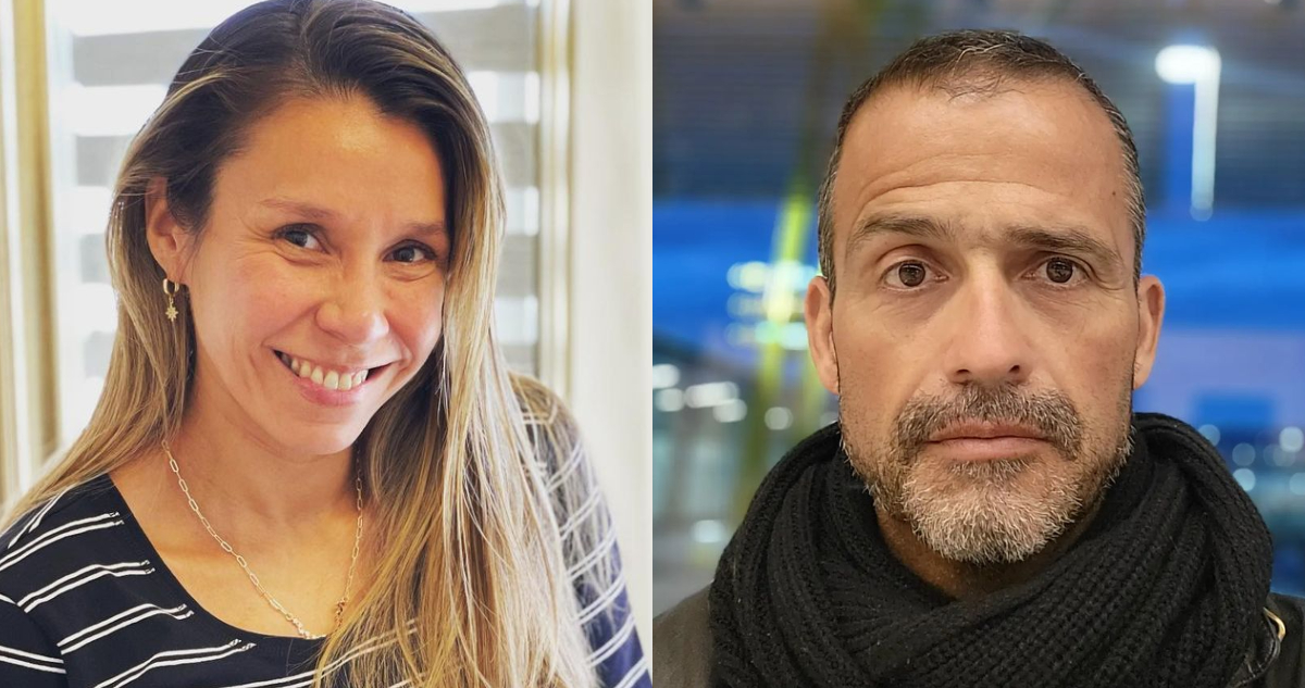 La periodista Cecilia Gutiérrez sonríe a la cámara. A su vez, Iván Núñez observa fijamente a la cámara.