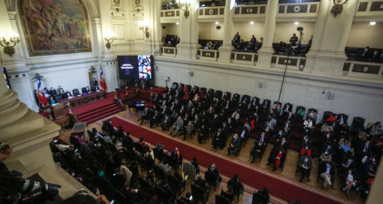 Las imágenes que dejó la ceremonia de entrega de la propuesta de nueva Constitución