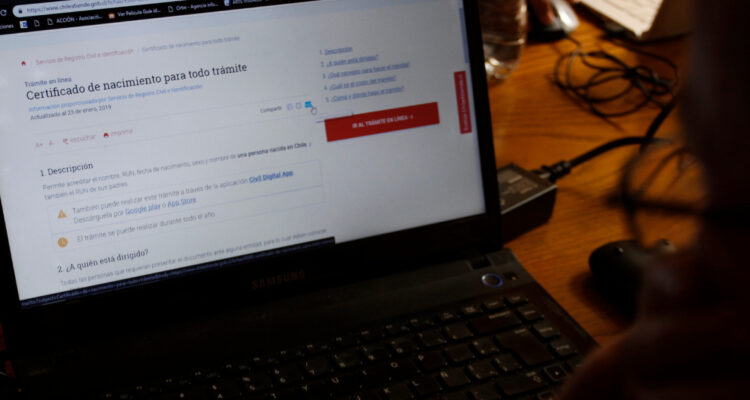 Estos son los 28 certificados que puedes solicitar en línea desde el Registro Civil