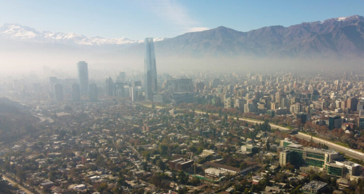 Decretan nueva Alerta Ambiental para este viernes en la región Metropolitana