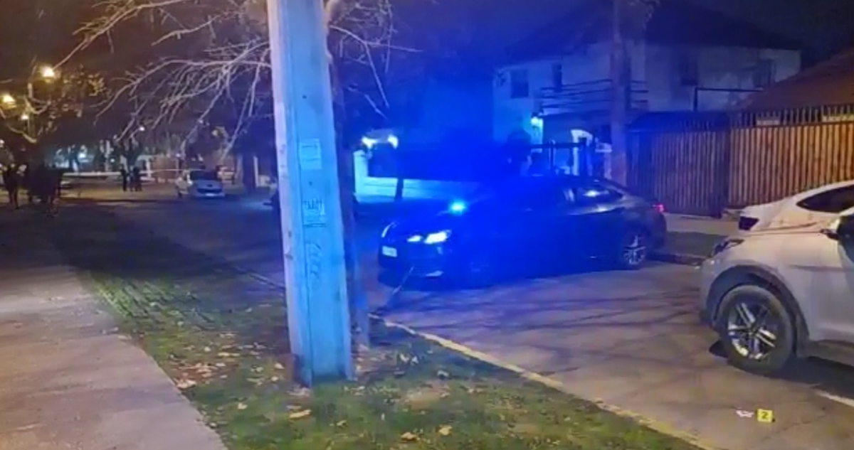 Detective se enfrenta a balazos con delincuentes que intentaron asaltarlo en Ñuñoa