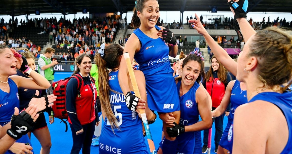 Federación Internacional de Hockey Césped