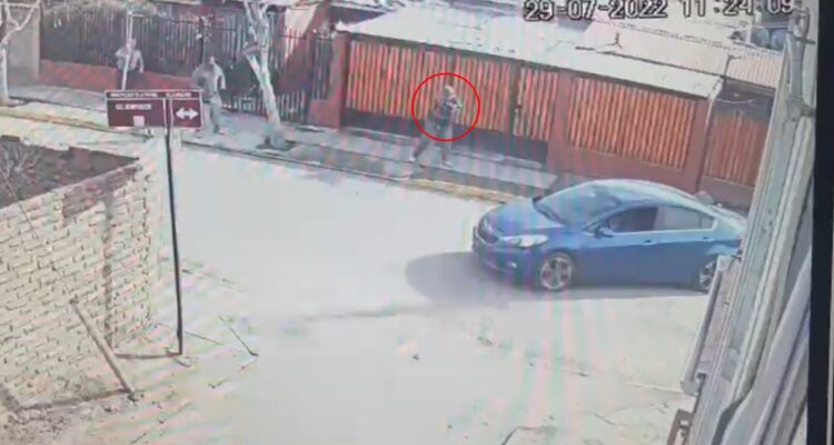 Esposa intenta repeler robo en La Pintana