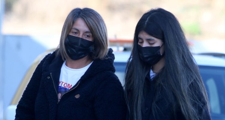 Demanda contra madre de Tomás Bravo