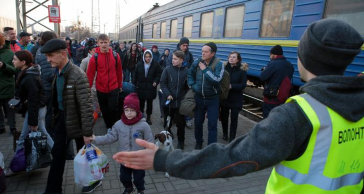 Ucrania prepara la evacuación obligatoria de más de 200 mil habitantes de Donetsk.
