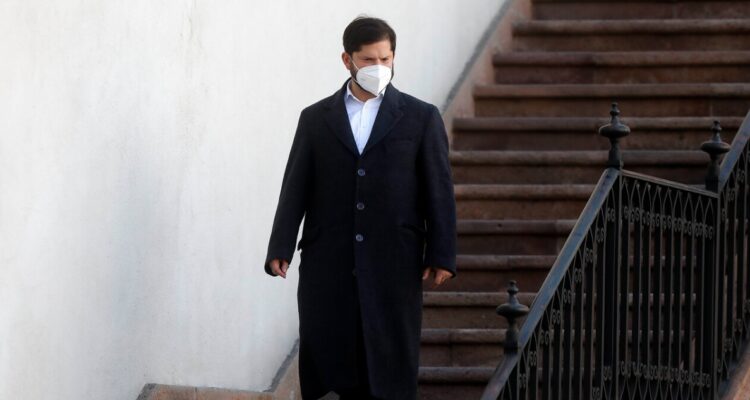 Invitan al presidente Boric a Segundo Foro para la Descentralización que tendrá lugar en Frutillar