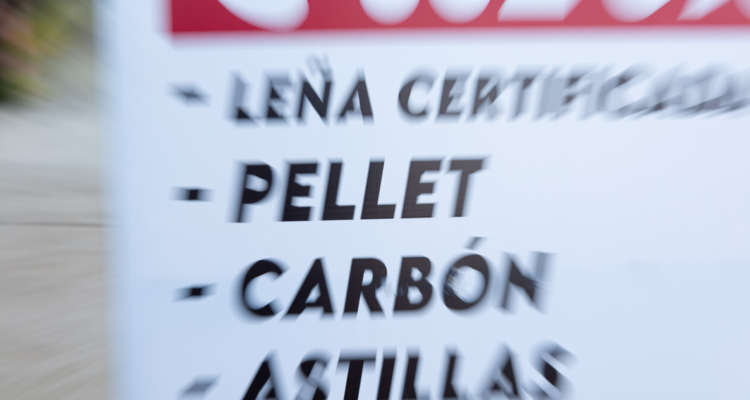 Gobierno llama a no comprar pellet a revendedores.