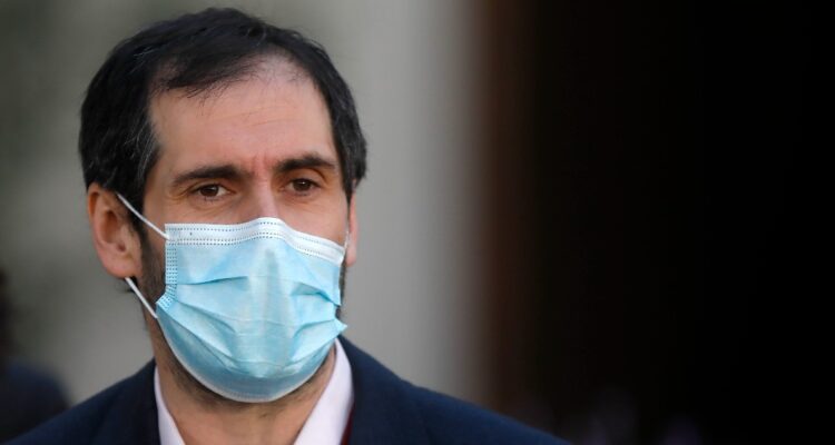 Grau dice que decretar feriado el 16 de septiembre será “positivo” y que reimpulsaría al turismo