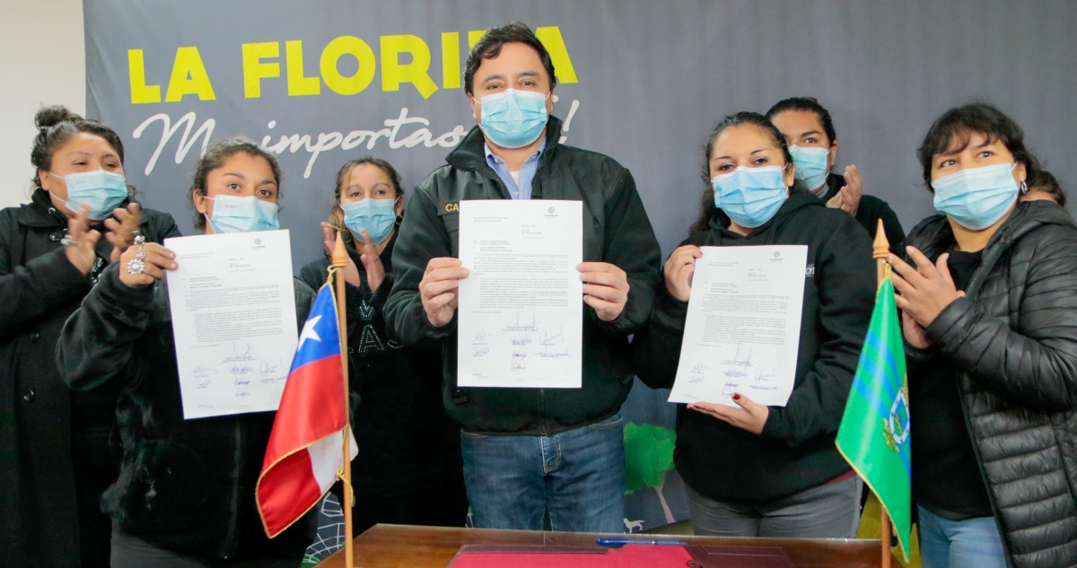 Alcalde Rodolfo Carter anuncia solución habitacional provisoria para las familias del Campamento Dignidad