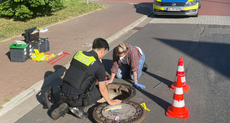 Hallan vivo y en una alcantarilla a niño alemán que llevaba 8 días desaparecido en Oldenburg