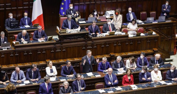 Mario Draghi ante el parlamento italiano.