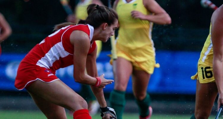 Camila Caram, baja en las Diablas ante Países Bajos