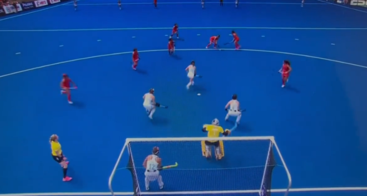 Las Diablas vencieron a Irlanda gracias al gol de Denise Rojas Losada.