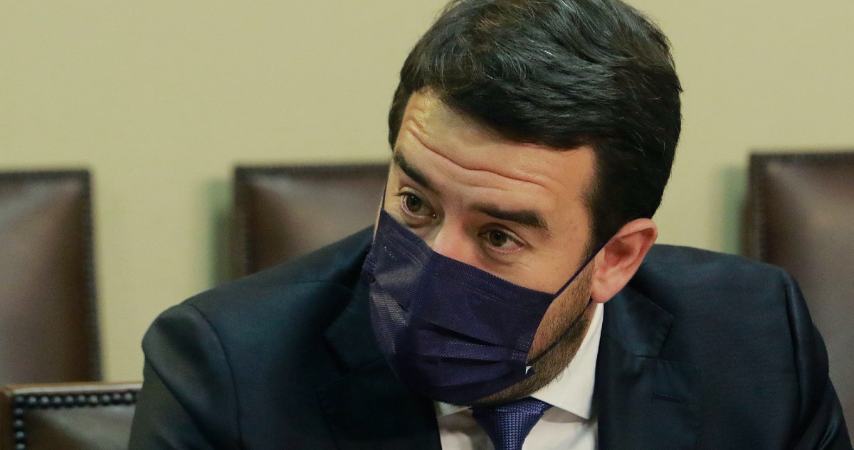 Gobernador de La Araucanía anunció $6 mil millones para ayudar a víctimas de violencia