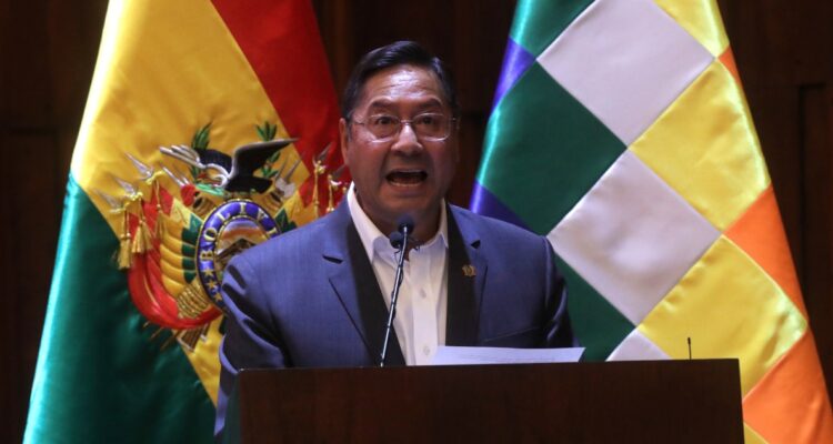 Bolivia celebra tener la inflación más baja de A. Latina y presidente Arce dice que son “un ejemplo”