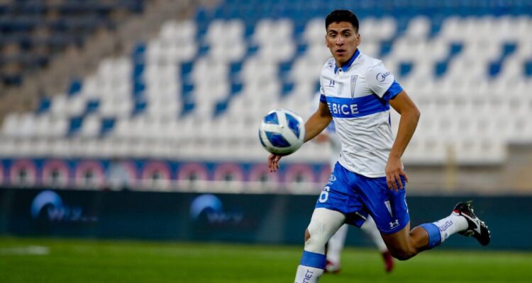 Marcelino Núñez se va de Universidad Católica.