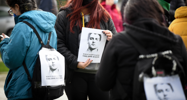 Juicio contra Martín Pradenas por delitos sexuales: Ministerio Público termina de presentar pruebas.