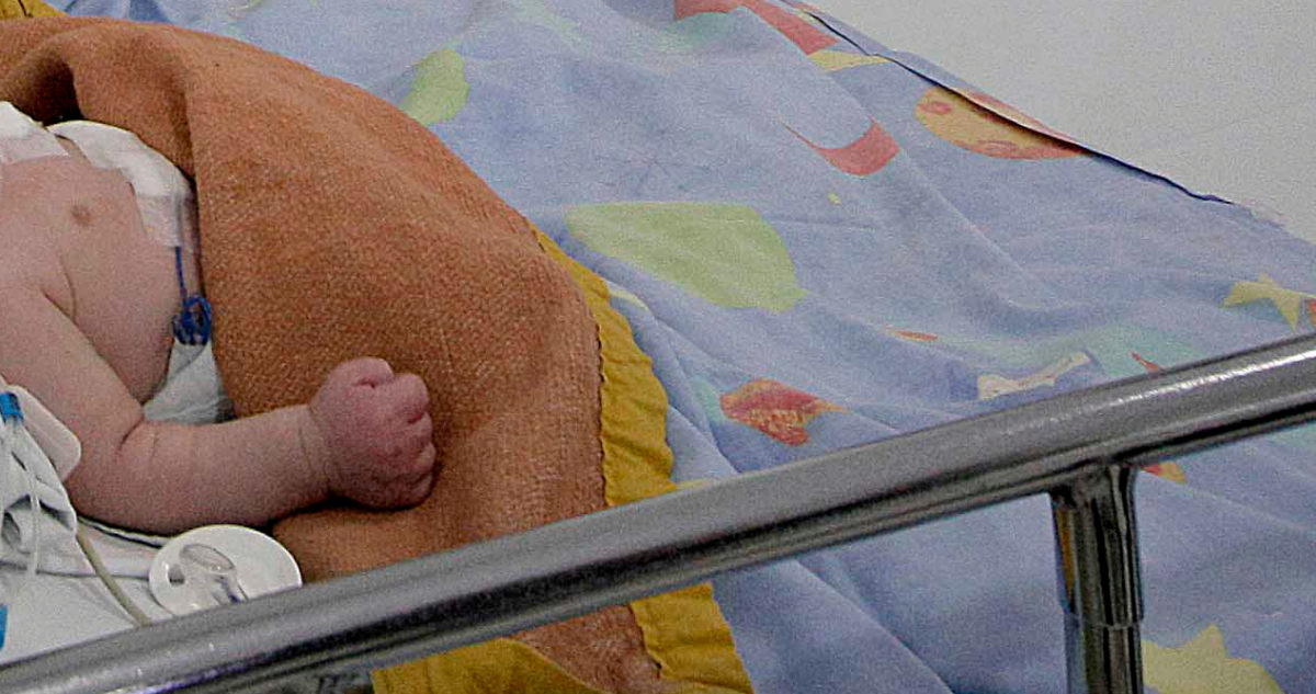 Administran medicamento a menor con atrofia muscular espinal de Los Ríos