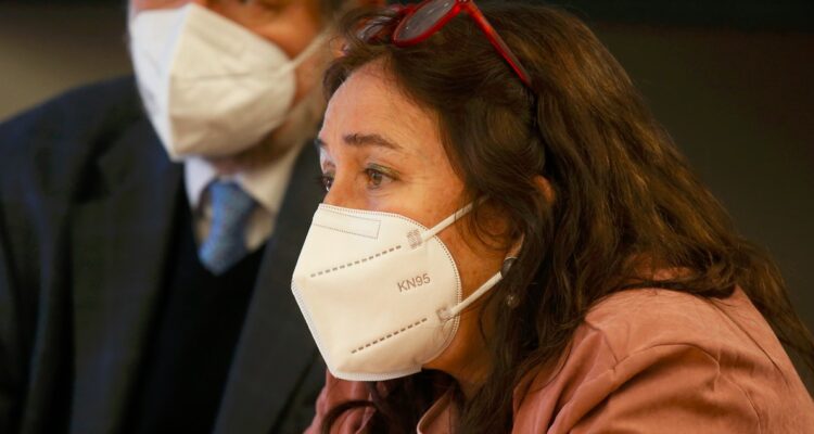 Foto contexto balance covid-19 y ministra de Salud