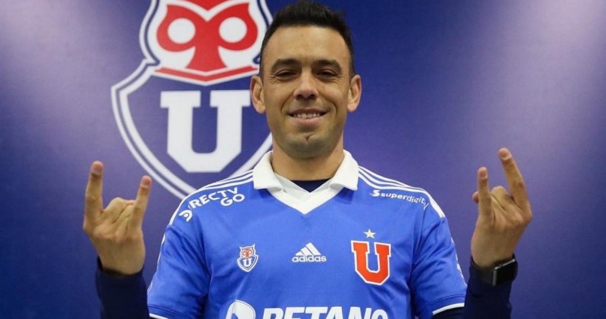 Nery Domínguez le da otro dolor de cabeza a La U.