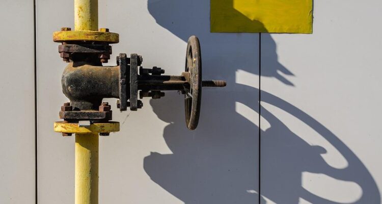 Enap anuncia fecha en que volverá a operar el oleoducto que une la región del Bío Bío con Argentina