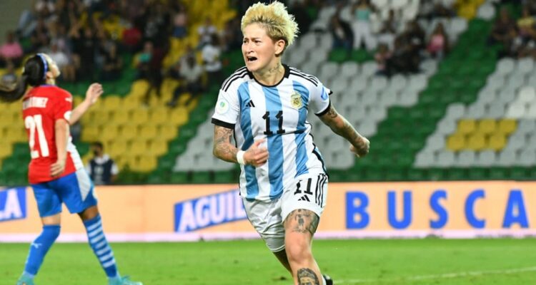 Argentina superó a Paraguay en la Copa América femenina