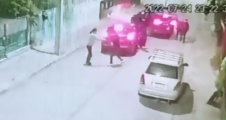 Parejas sufren el robo de sus vehículos tras ilícitos en San Joaquín y Maipú