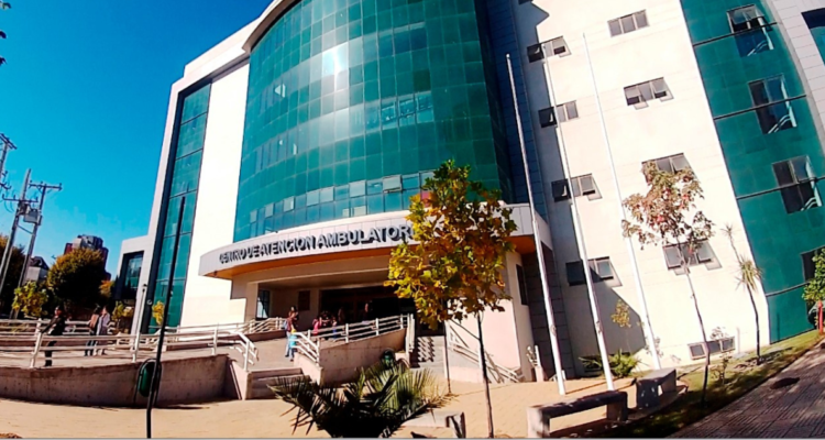 Paro en Hospital Regional de Concepción.