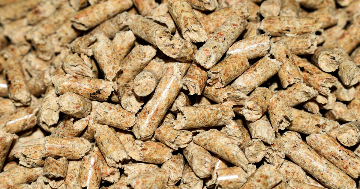 Desabastecimiento de pellet se extendería por semanas: Gobierno advierte por especulación de precios