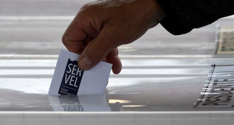 Voto voluntario u obligatorio de cara al plebiscito