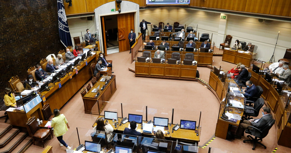 Rebaja de quorum constitucional a 4/7 enfrenta su semana clave en el Senado