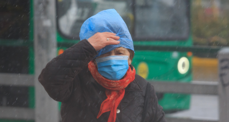 SEC: más de 130 mil clientes sin suministro eléctrico en regiones azotadas por sistema frontal