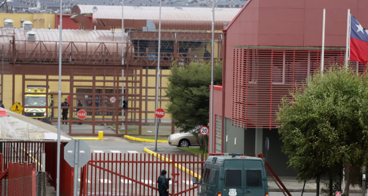 Servel confirma reuniones de coordinación para que reos voten al interior de cárcel Alto Bonito