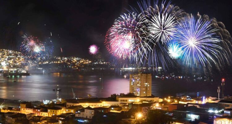 Valparaíso espectáculo pirotécnico Año Nuevo