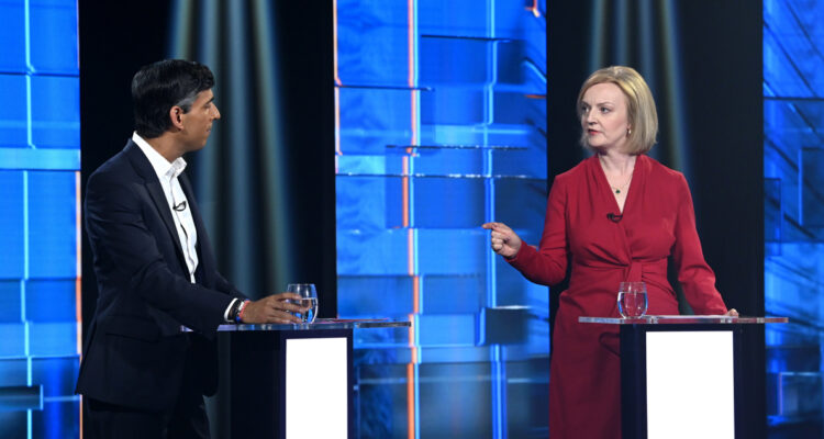 Sunak y Truss en un debate televisivo.
