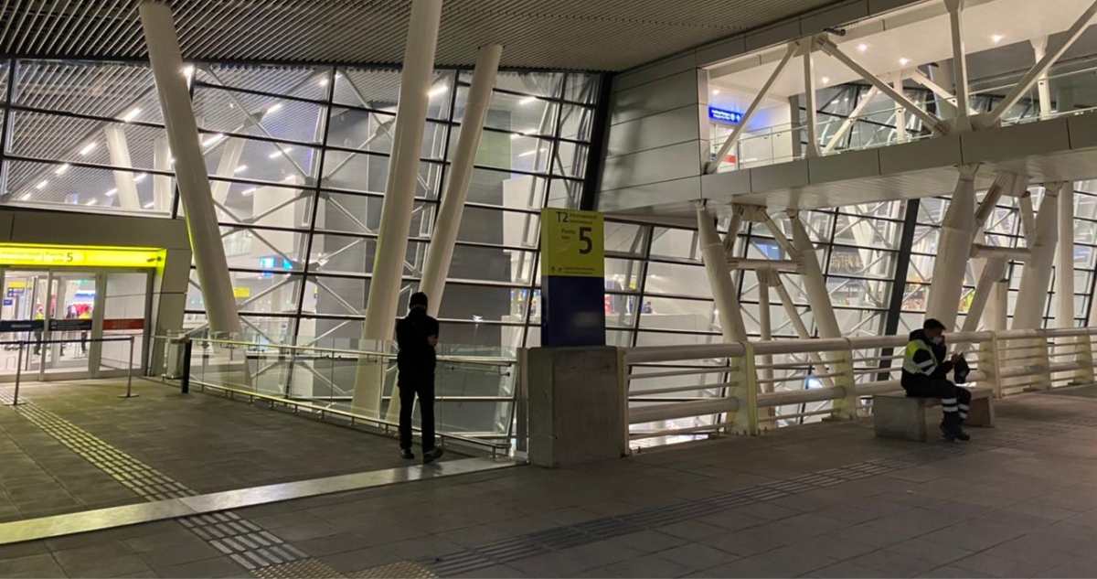 Terminal internacional robo casa de cambio aeropuerto